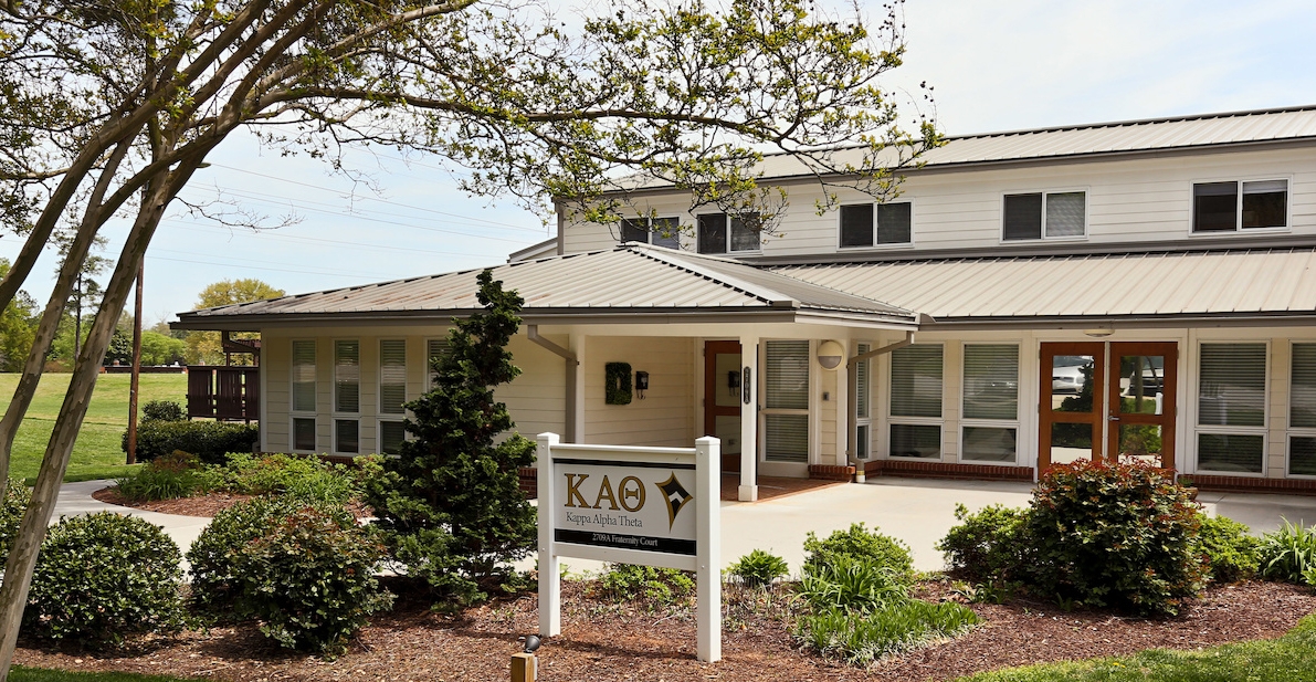 Photo of Theta Theta